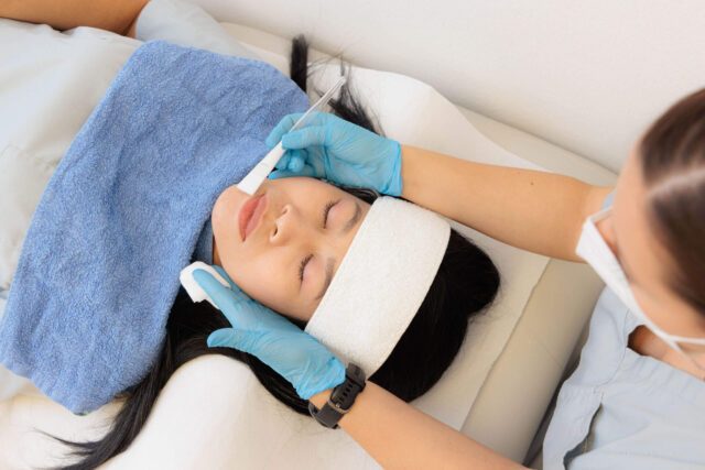 hautarzt-dr-thomas-3d3a7229_20221019_praxis_micha_by_jts